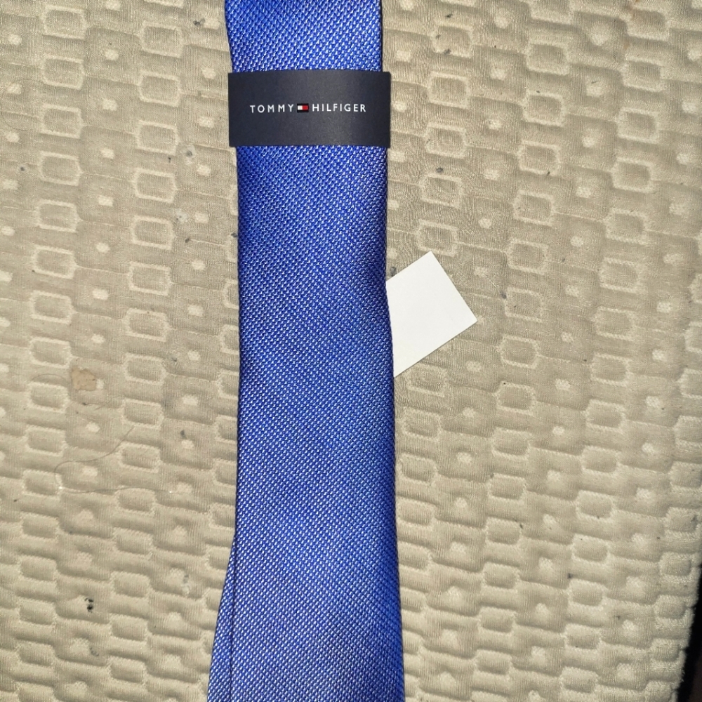 NWT Tommy Hilfiger Tie